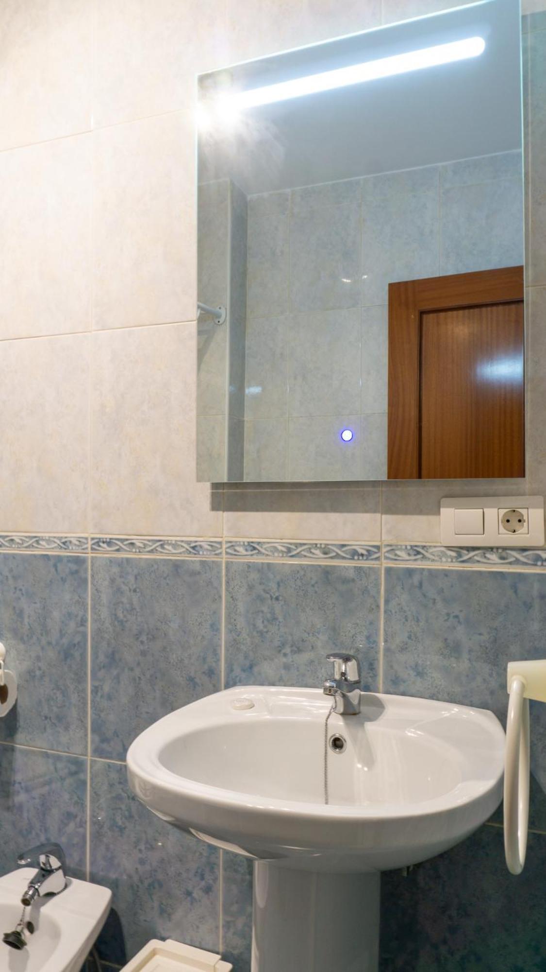 Tuga Dos Aceras 38 Malaga Apartment Exterior photo